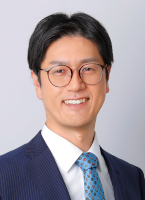 弁理士　新井景親
